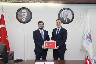 MHP İSTANBUL İL BAŞKANI VOLKAN YILMAZ’DAN KÂĞITHANE BELEDİYESİ’NE ZİYARET